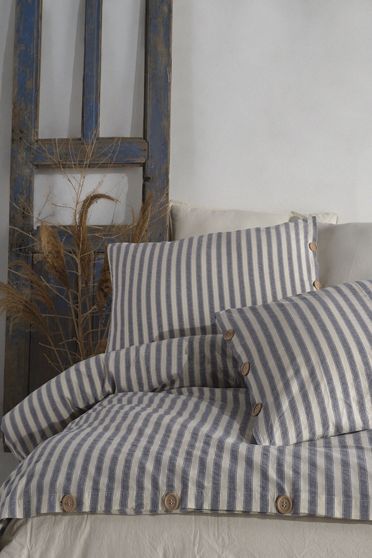 ست کاوری آبی راه راه نچرال