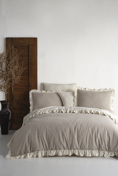 ست کاوری کرم بژ لبه دار نچرال