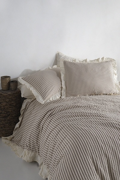 ست کاوری کرم بژ لبه دار نچرال