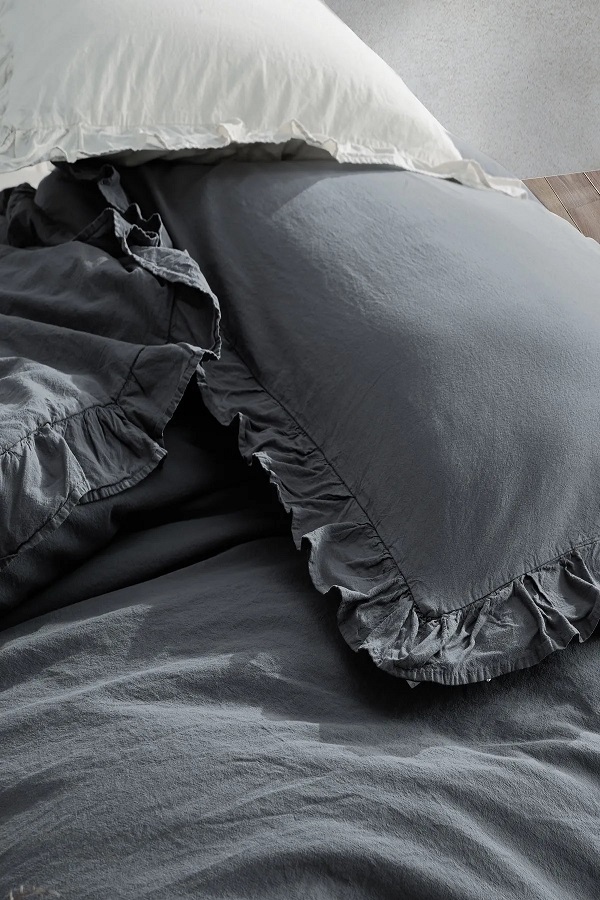 ست کاوری لبه دار مشکی نچرال