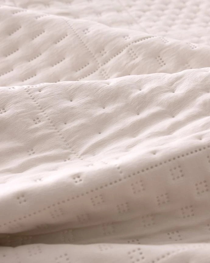 ست رو انداز بژ لبه دار