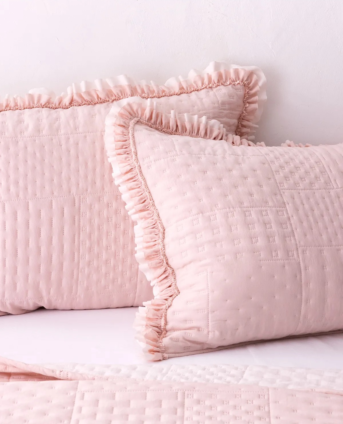 ست رو انداز صورتی لبه دار