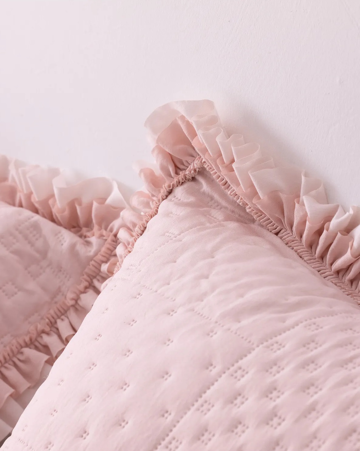 ست رو انداز صورتی لبه دار