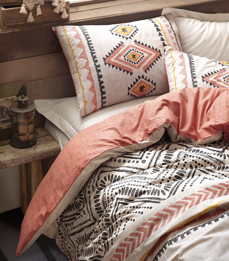 ست کاوری سفید اتنیک کتان باکس