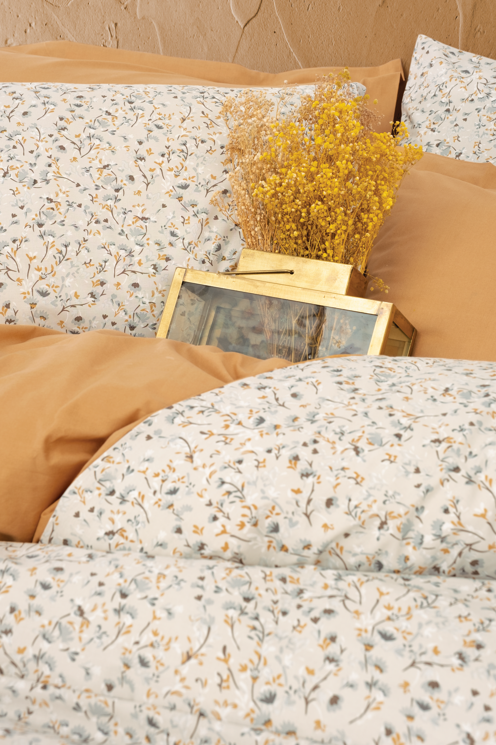 ست کاوری بژ کتان باکس