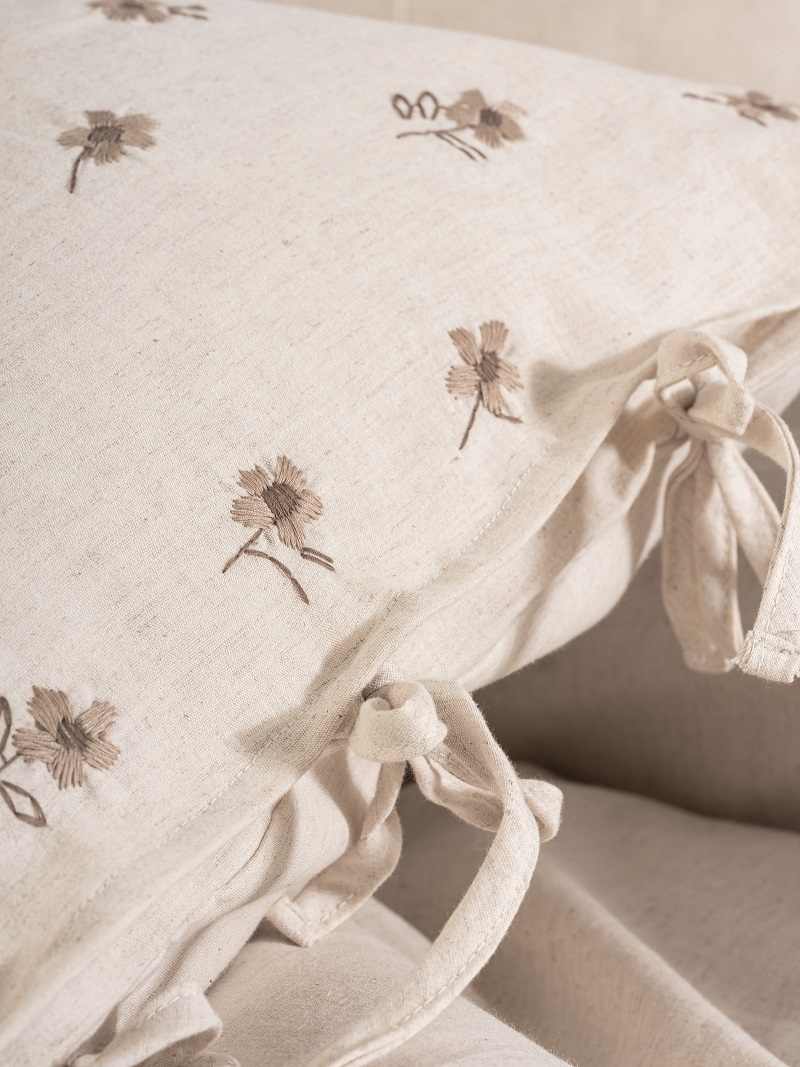 ست کاوری گلدوزی شده لینن کرم کتان باکس