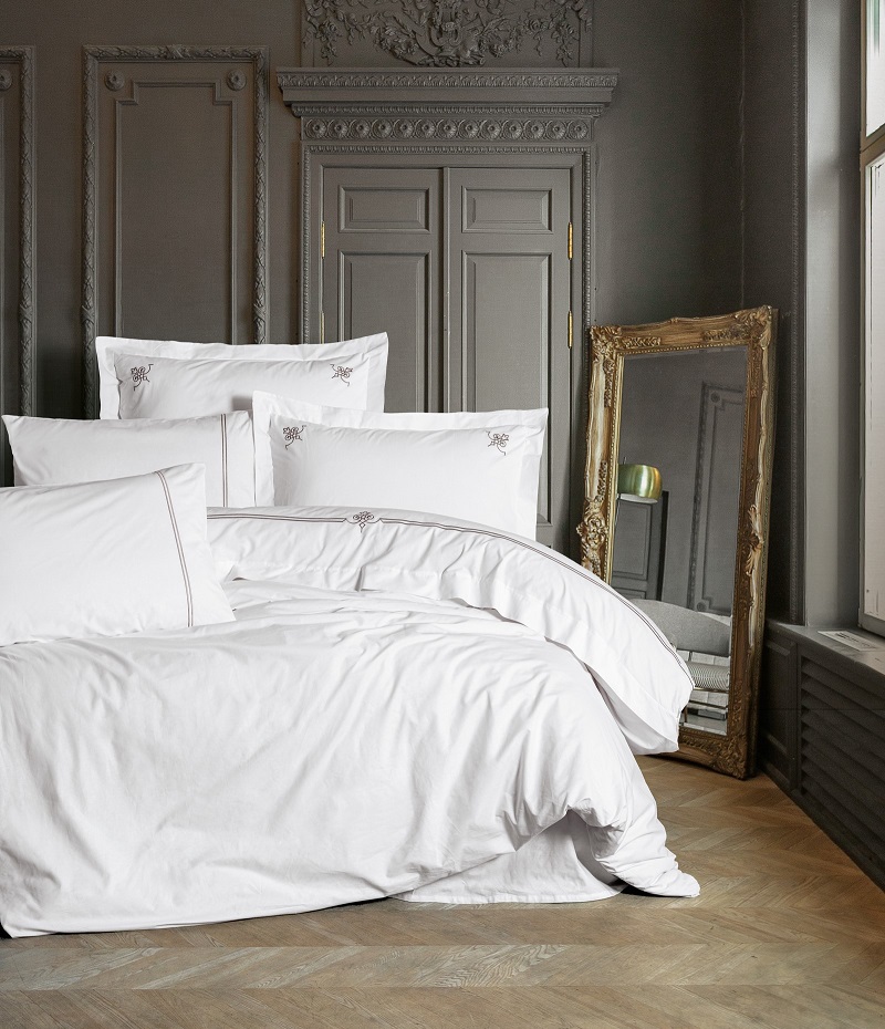 ست کاوری گلدوزی شده سفید کتان باکس