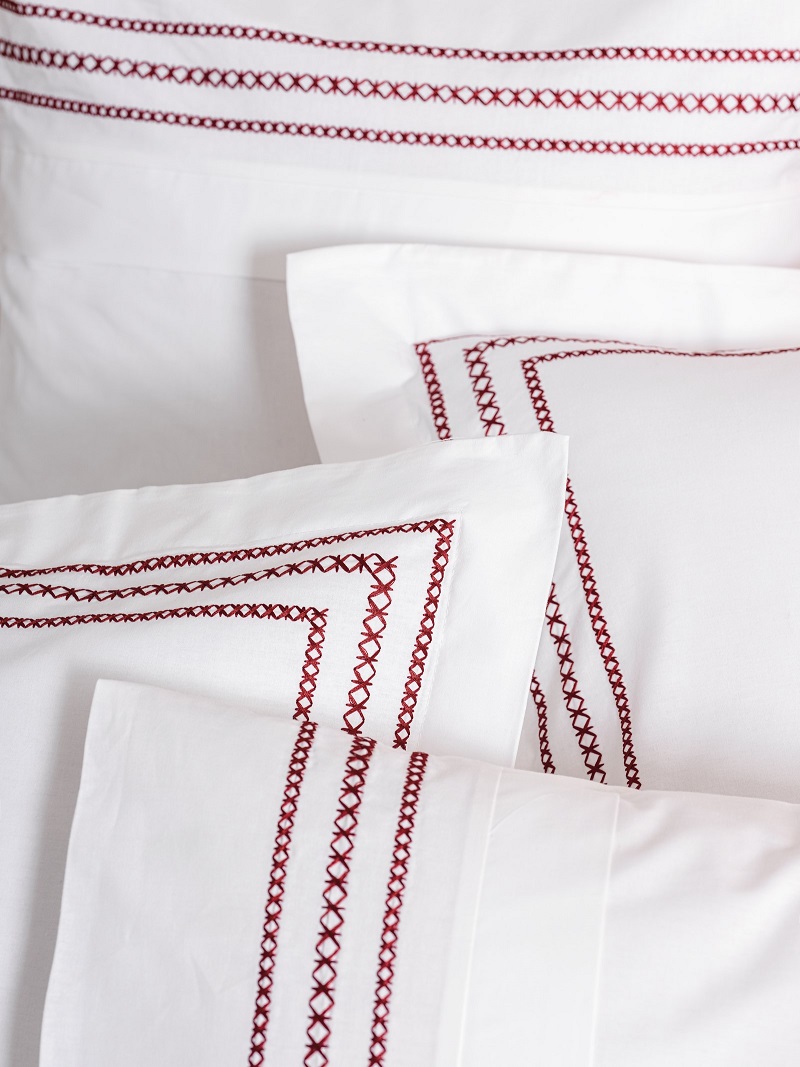 ست کاوری گلدوزی شده سفید کتان باکس