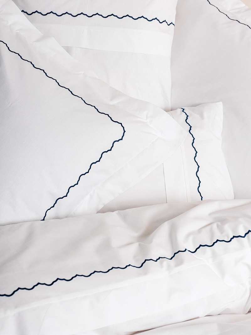 ست کاوری گلدوزی شده سفید کتان باکس