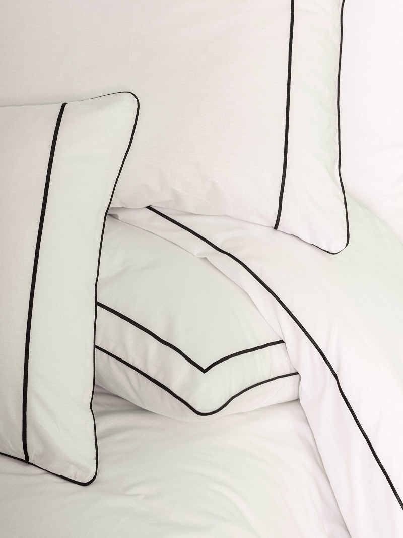 ست کاوری گلدوزی شده سفید کتان باکس